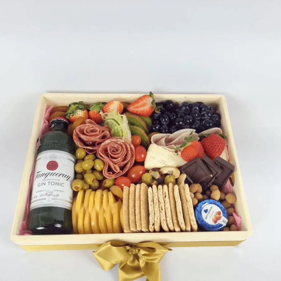 Bandeja de Frios com Gin Tanqueray